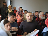 В престольный праздник Преосвященнейший епископ Симон совершил Божественную литургию в храме святой блаженной Матроны Московской г. Донецка