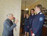 Кадеты Миллеровского казачьего кадетского техникума поздравили ветерана Великой Отечественной войны Наталью Ивановну Лучко с 73 годовщиной великой Победы