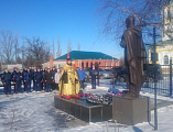 Иерей Иоанн Трофимов принял участие в митинге, посвященном 74-й годовщине освобождения поселка Аютинский от немецко-фашистских захватчиков