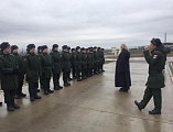Иеромонах Николай (Наметышев) поздравил воинов инженерного батальона с Рождеством Господа Бога и Спаса нашего Иисуса Христа