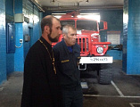 Священник Александровск-Грушевского благочиния встретился с начальником пожарно-спасательной части города Шахты