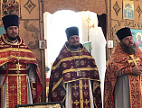 В день 100-летия со дня мученической кончины святых Царственных Страстотерпцев состоялось соборное богослужение в городе Донецке