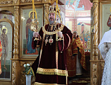 Епископ Шахтинский и Миллеровский Симон совершил Божественную литургию и диаконскую хиротонию в храме Донской иконы Божией Матери г. Новошахтинска