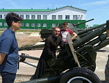 Для прихожан храма блаженной Матроны Московской и иерея Евгений Поцелуев провели экскурсию в 68 гвардейском танковом полку