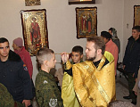 Воспитанники казачьего кадетского корпуса накануне праздника Покрова Пресвятой Богородицы приняли участие во всенощном бдении в храме цесаревича Алексия
