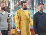 В храме Архистратига Михаила поселка Каменоломни поздравили прихожан с Днём отца
