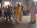 В Свято-Покровском храме города Шахты состоялся субботник и молебен о сохранении творения Божия