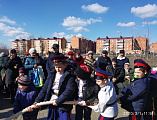 В прощеное воскресенье на площади перед Донским храмом г. Новошахтинска состоялись народные гуляния, посвященные Масленице