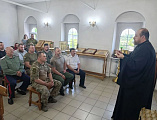 В Донском храме Новошахтинска прошла встреча с казаками станицы Мало-Несветаевской