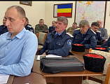 Под председательством главы Администрации Октябрьского района Людмилы Овчиевой в поселке Каменоломни состоялось заседание комиссии по делам казачества