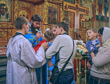 В праздник в честь Казанской иконы Божией Матери Преосвященнейший епископ Симон совершил Божественную литургию и диаконскую хиротонию