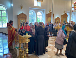 В неделю жен-мироносиц чествовали женщин в Державном храме