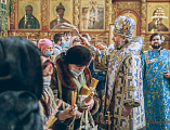 В праздник Сретения Господня Преосвященнейший епископ Симон совершил Божественную литургию в Покровском кафедральном соборе г. Шахты