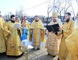 Преосвященнейший епископ Симон совершил чин великого освящения храма Державной иконы Божией Матери г. Донецка