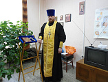 Протоиерей Вячеслав Лавлинский провел беседу с людьми больницы сестринского ухода города Каменск-Шахтинский на тему «Борьба со страстями»