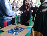 Благочинный Кашарского округа протоиерей Игорь Жевердан посетил казачью школу х. Панамарева в дни празднования Крещения Господня, и совершил чин освящение школы
