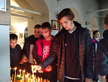 В Донском храме г. Новошахтинска встретили детей из Северодонецка