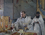 Преосвященнейший епископ Симон, духовенство Покровского собора и тысячи верующих молитвенно отметили праздник Крещения Господня в главном храме Шахтинской епархии
