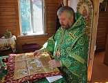 В день памяти преподобного Сергия, игумена Радонежского, Преосвященнейший епископ Симон совершил богослужение в храме в честь святого в городе Шахты