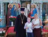 В храме Архистратига Михаила состоялось торжественное награждение юных художников