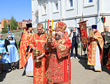 В пятницу Светлой седмицы Преосвященнейший епископ Симон с архипастырским визитом посетил храм Донской иконы Божией Матери г. Новошахтинска