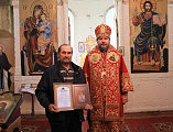 Во вторник Светлой седмицы Преосвященнейший епископ Симон с архипастырским визитом посетил храм слободы Позднеевка в честь Архистратига Михаила, где архиерей до принятия епископского сана служил настоятелем
