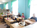 Тематическое занятие «Через века несущие свет» прошло при храме Архистратига Михаила п. Каменоломни