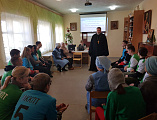В рамках проекта Шахтинской епархии «Территория надежды» проведено лекционно-просветительское мероприятие для добровольцев, оказывающих помощь беженцам из Донбасса и Украины в гуманитарном центре г. Миллерово