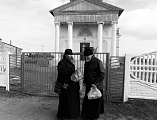 Настоятель Смоленского храма станицы Шумилинской иерей Александр Туховский посетил станицу Вешенскую и станицу Еланскую с благотворительной акцией