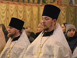 Преосвященнейший епископ Симон совершил великую рождественскую вечерню