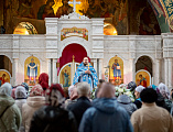В праздник Благовещения Пресвятой Богородицы Преосвященнейший епископ Симон совершил Литургию в кафедральном соборе города Шахты