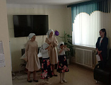 Концерт и подарки ветеранам