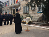 Благочинный иерей Александр Левчик совершил панихиду по погибшим сотрудникам полиции