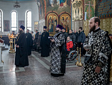 Вечерню с чином прощения совершил Преосвященнейший епископ Симон в Покровском кафедральном соборе города Шахты