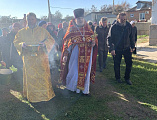 Престольный праздник отметили в приделе Успенского храма станицы Калитвенской в день памяти вмч. Димитрия Солунского