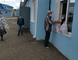 В Александровск-Грушевском благочинии нуждающиеся получили адресную гуманитарную помощь