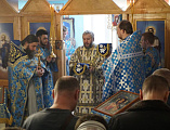 В престольный праздник Преосвященнейший епископ Симон совершил богослужение в храме в честь образа Пресвятой Богородицы Взыскание погибших пос. Сидорово-Кадамовский