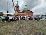 Преосвященнейший епископ Симон совершил чин освящения крестов, куполов и звонницы для храма святителя Николая в хуторе Пичугин