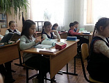 Клирик Никольского храма г. Шахты принял участие в уроке Основ православной культуры в местной школе