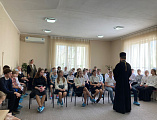 В Шахтинской епархии прошел третий тур Кирилло-Мефодиевской олимпиады по Священной истории и Закону Божию
