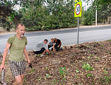 В Свято-Покровском храме города Шахты состоялся субботник и молебен о сохранении творения Божия