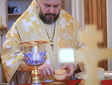 Преосвященнейший епископ Симон возглавил воскресную Божественную литургию в храме Святой Троицы города Каменск-Шахтинский