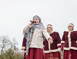 В прощеное воскресенье на Соборной площади города Шахты состоялись народные гуляния, посвященные Масленице «Гуляет русская душа»