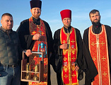 Из Шахтинской епархии Благодатный огонь передан верующим юго-востока Украины