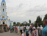 Традиционный крестный ход в память о святой семье Царственных страстотерпцев прошел от храма святителя Николая посёлка Аютинский к Покровскому кафедральному собору г. Шахты