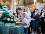 Шахтинскую епархию посетила великая святыня – ковчег с частью пояса Пресвятой Богородицы