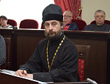 Благочинный приходов Александровск-Грушевского округа протоиерей Сергий Яценко принял участие в заседании Общественной палаты города Шахты четвертого созыва