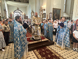 В праздник Успения Пресвятой Богородицы епископ Симон совершил Божественную литургию в храме Донецкого Успенского архиерейского подворья станицы Гундоровской
