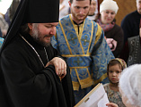 В престольный праздник Преосвященнейший епископ Симон возглавил Божественную литургию в храме Державной иконы Божией Матери г. Донецка