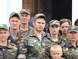 Традиционный крестный ход в память о святой семье Царственных страстотерпцев прошел от храма святителя Николая посёлка Аютинский к Покровскому кафедральному собору г. Шахты